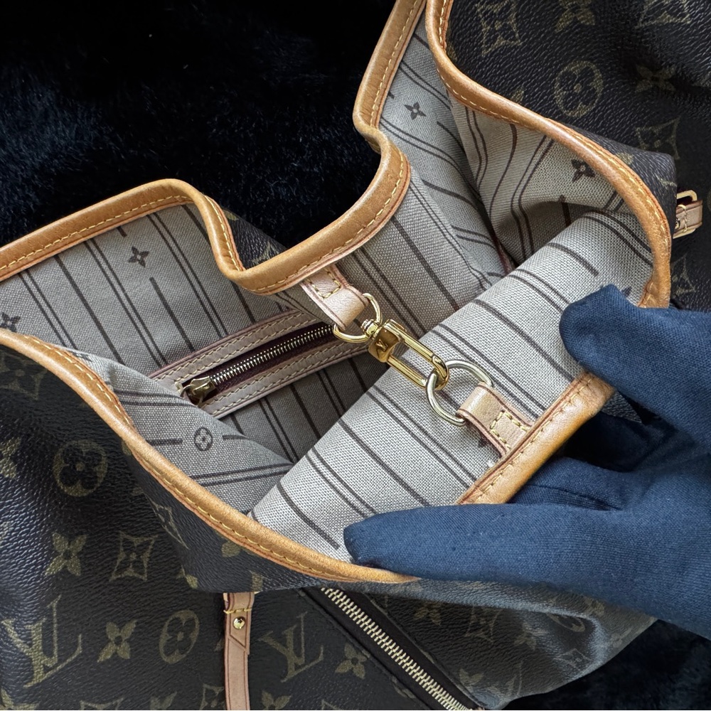 Louis Vuitton Delightful GM Tote. Good condition! - Picture 13 of 17